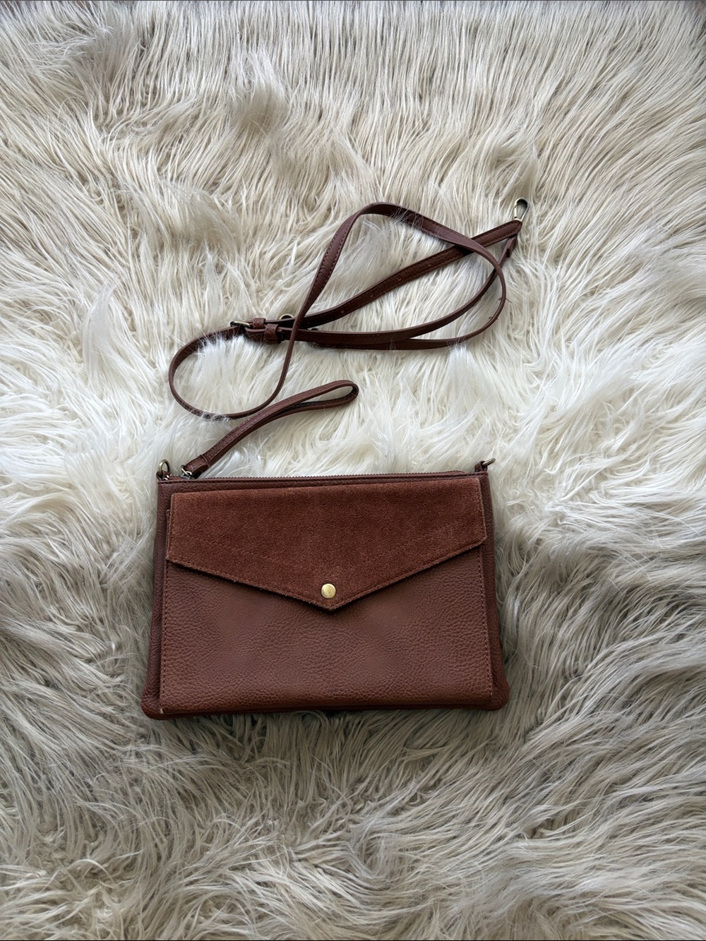 Antik Kraft crossbody/wristlet bag